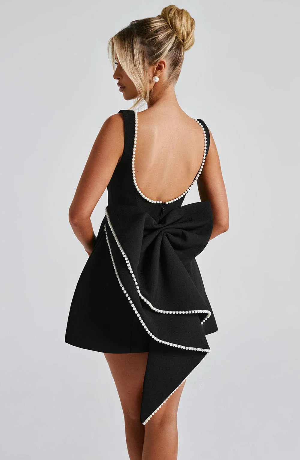 Elegancka Sukienka Damska z Kokardą | Mini